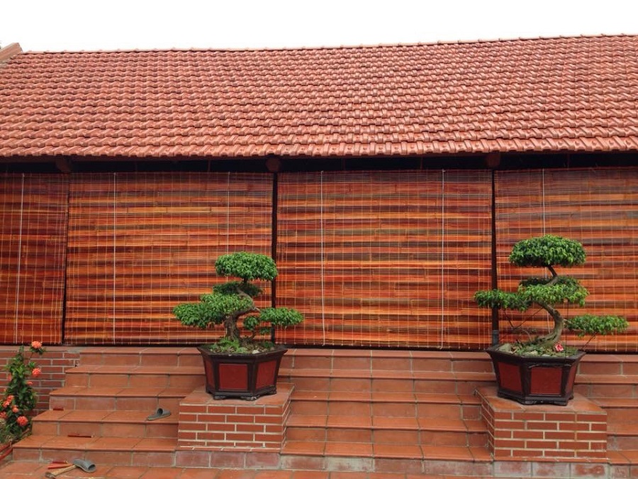 Mành tre màu cánh dán nhà cổ