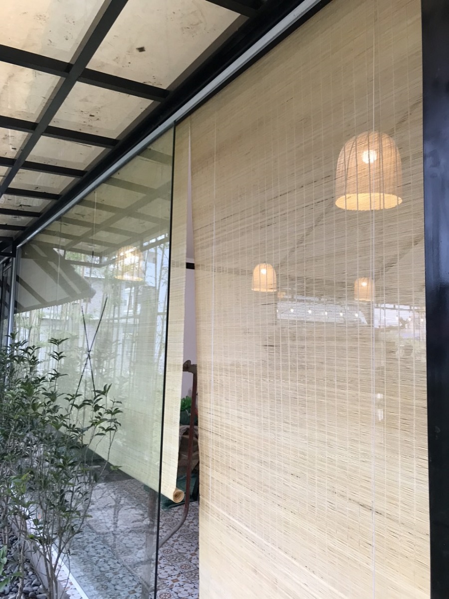 Chi tiết mành trúc nội thất cho không gian phòng khách