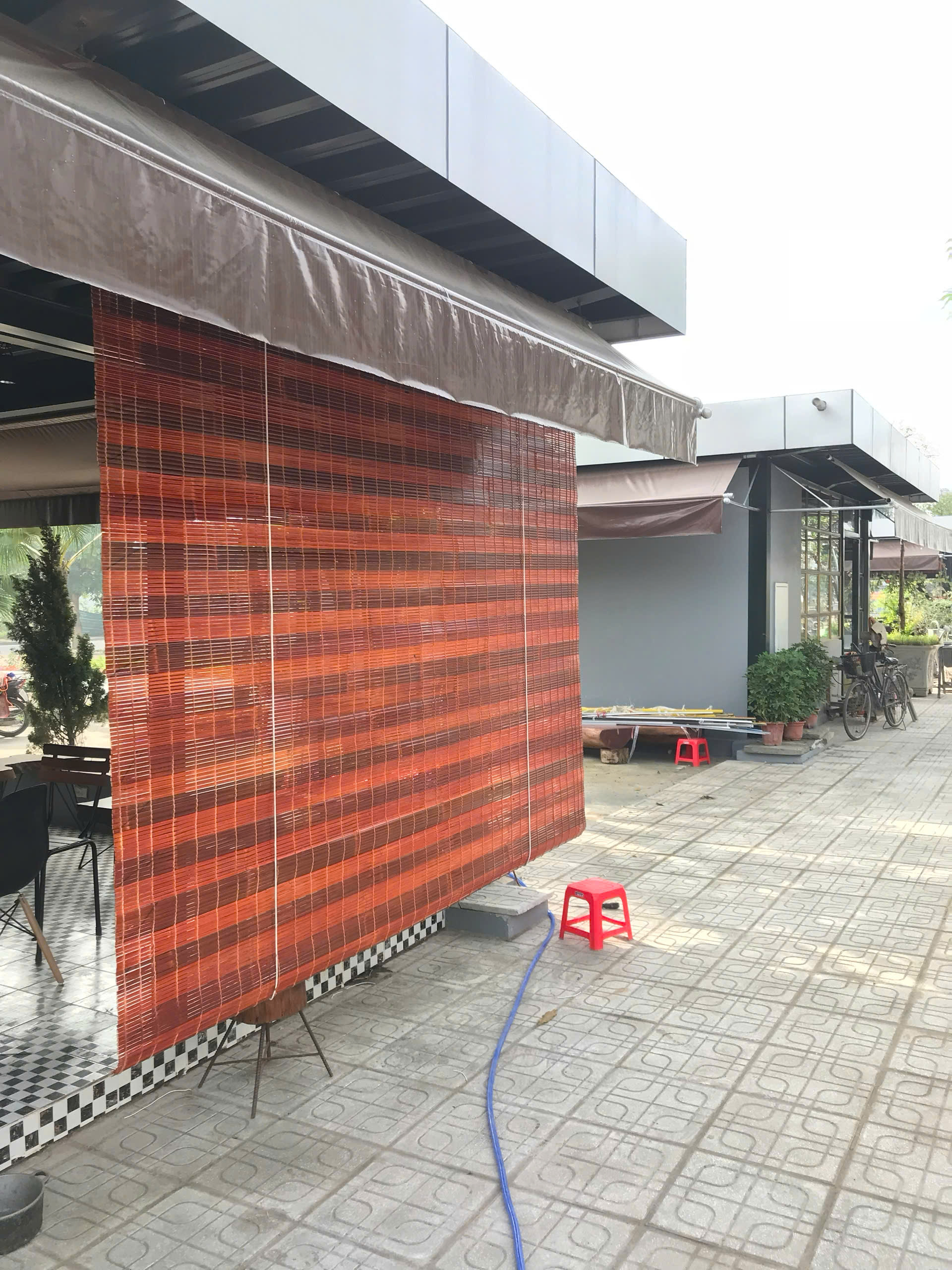 Mành tre trúc cho quán cafe sân vườn trong khu nghỉ dưỡng