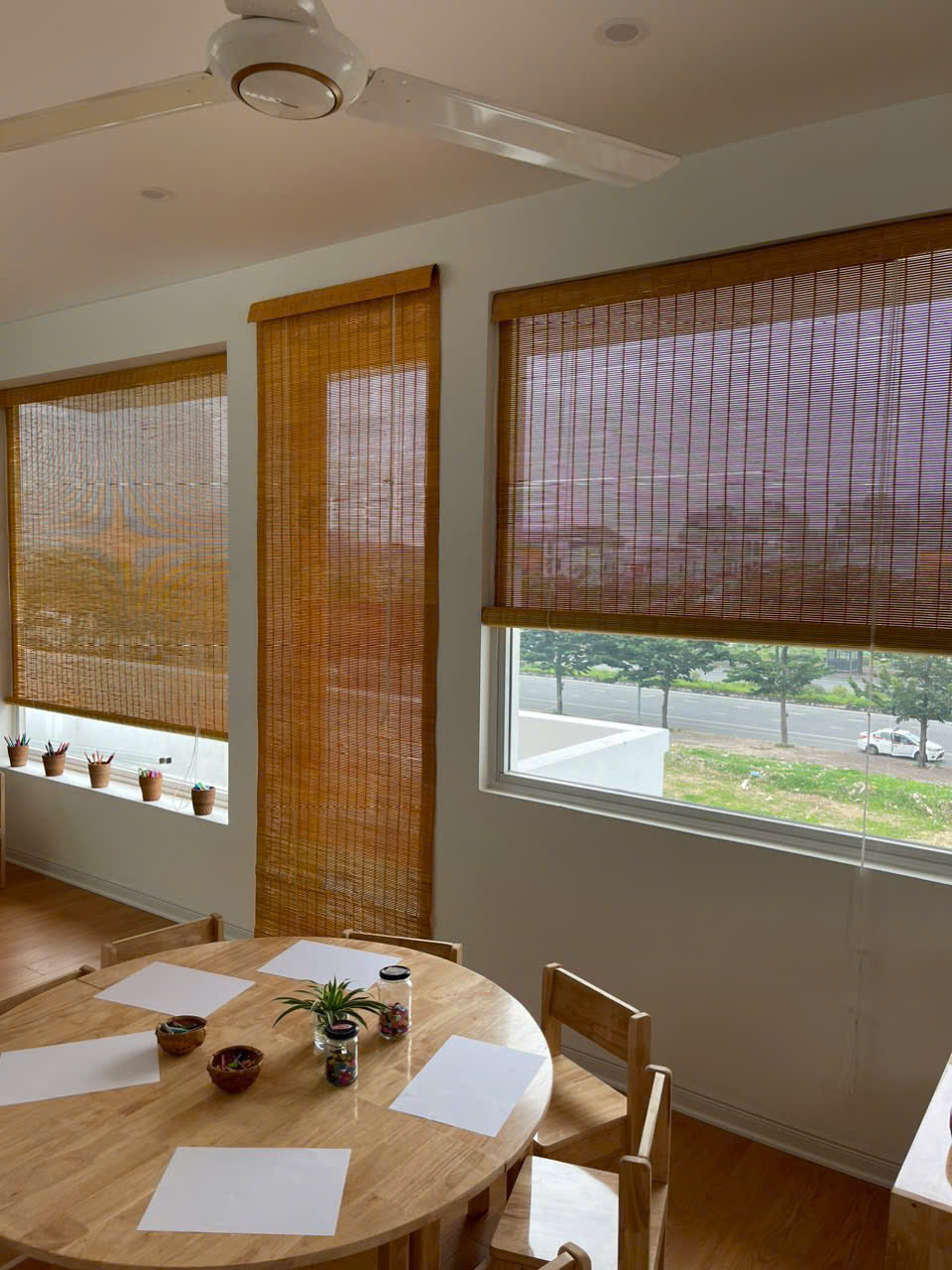 Mành tăm trúc decor phòng làm việc nhìn gần